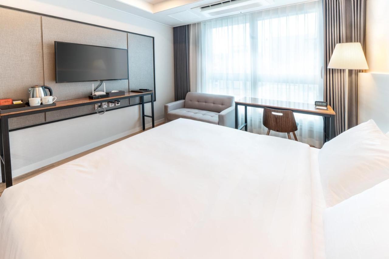 The Mains Hotel Cheonan Esterno foto
