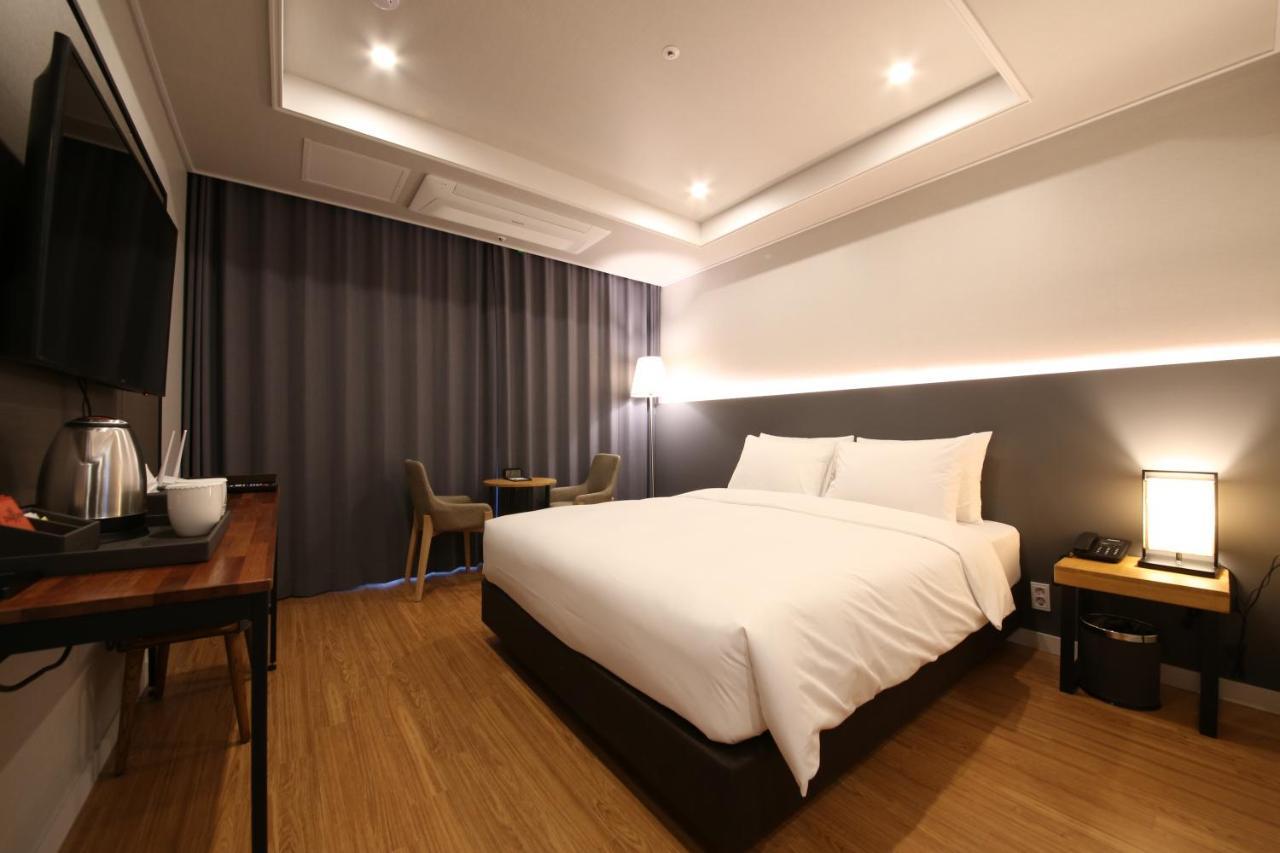 The Mains Hotel Cheonan Esterno foto