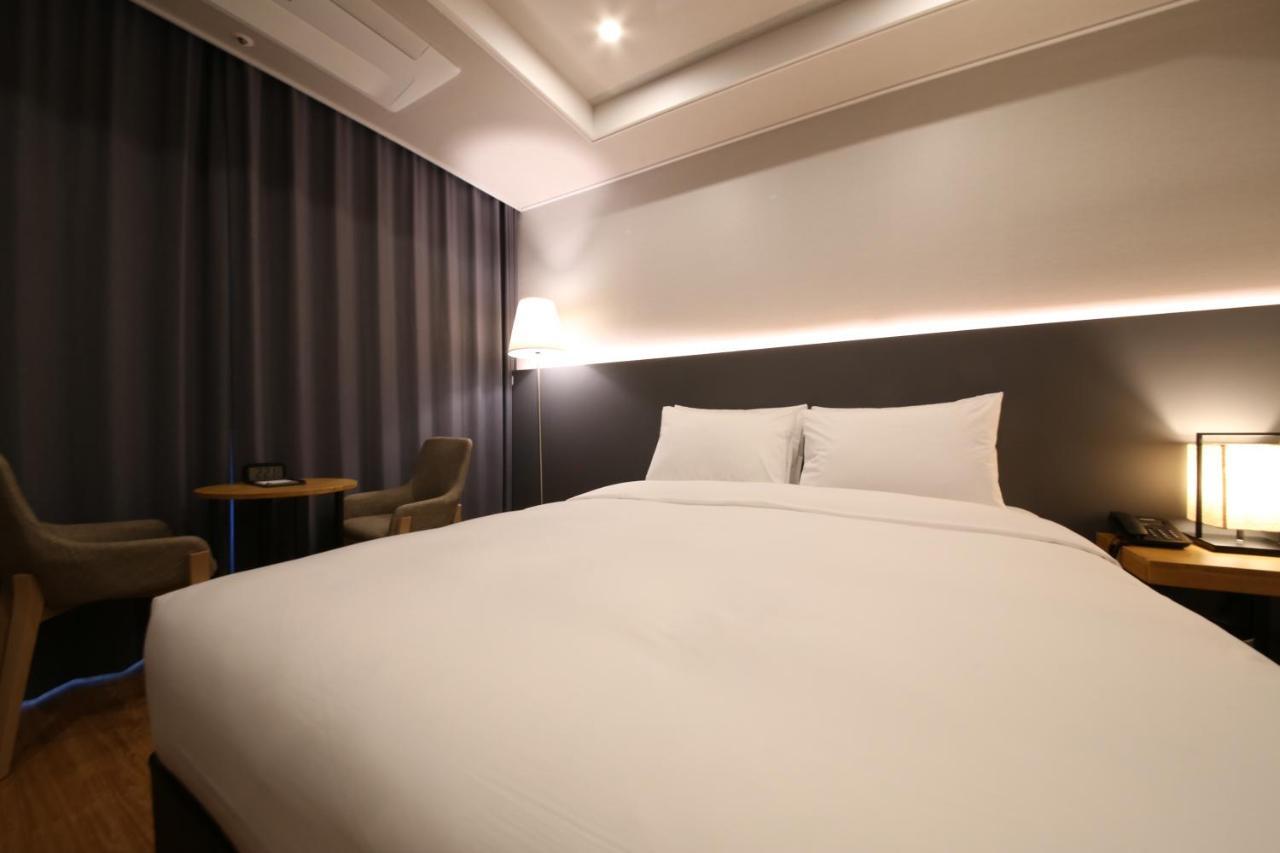 The Mains Hotel Cheonan Esterno foto