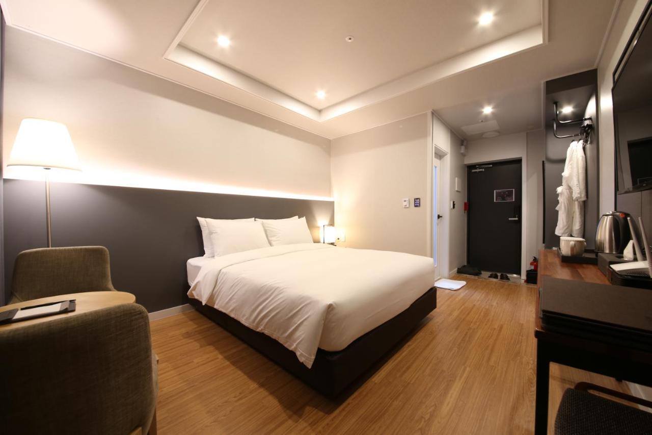 The Mains Hotel Cheonan Esterno foto